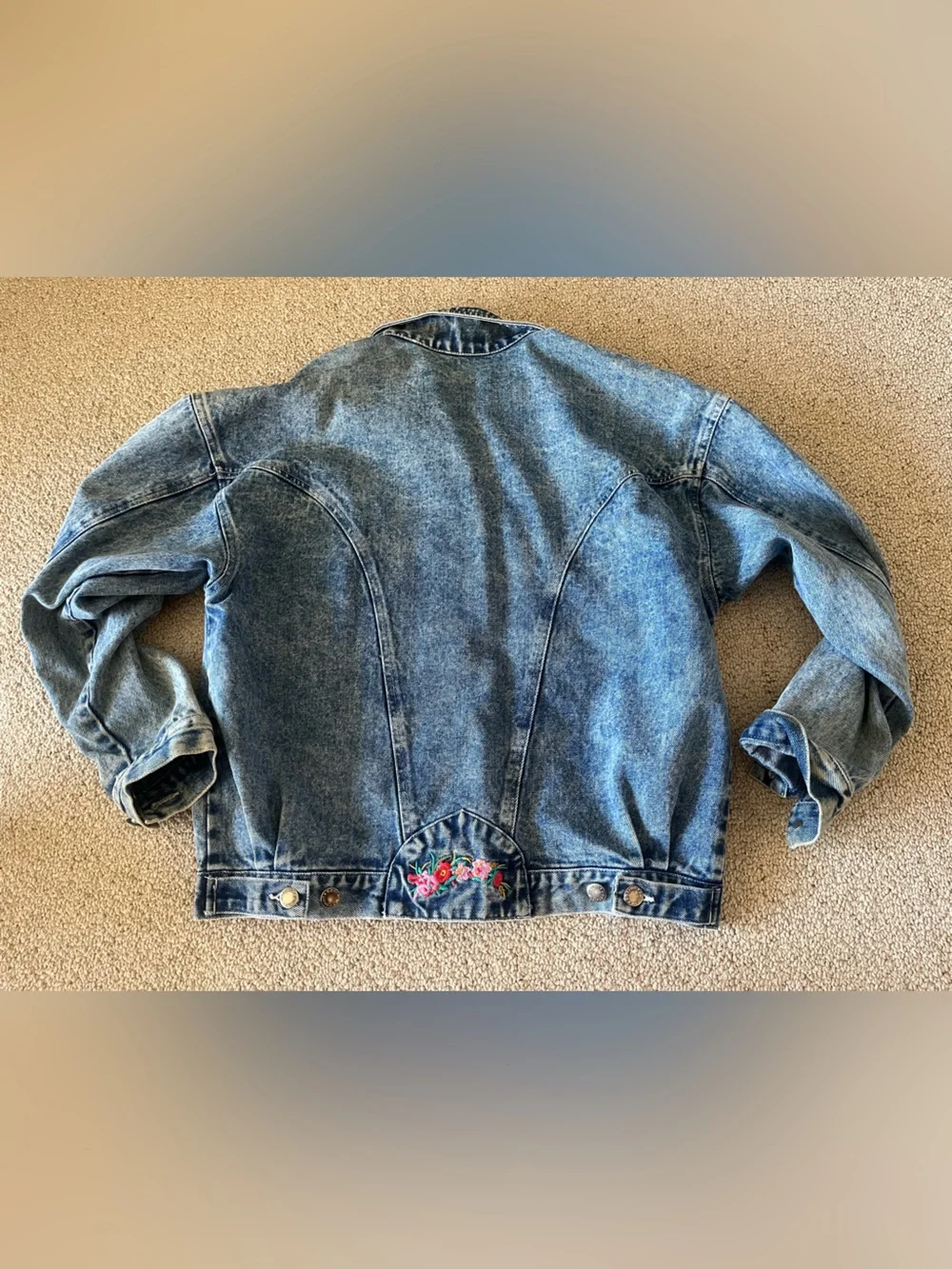 EZ Spirit Vintage embroidered denim jacket - Picture 4 of 7